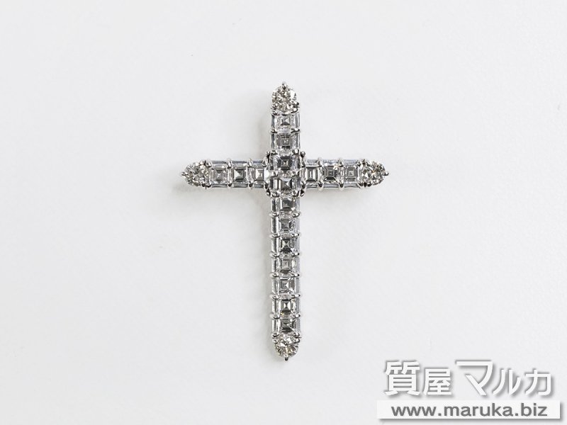 Pt900・ダイヤモンド3ct 十字架ペンダントの買取・質預かり｜大阪の質屋マルカ