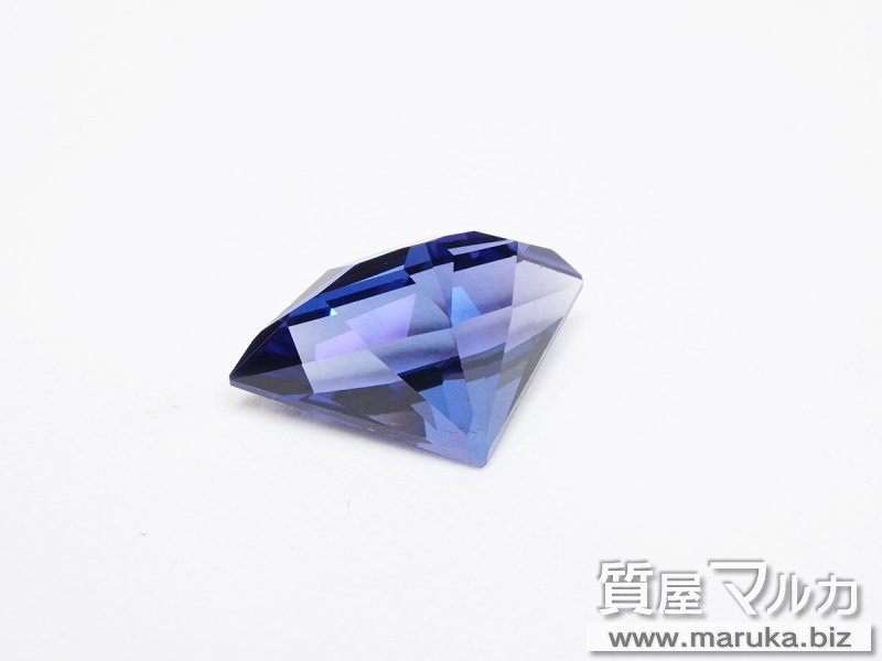タンザナイト 15ct 変形ルースの買取・質預かり｜大阪の質屋マルカ
