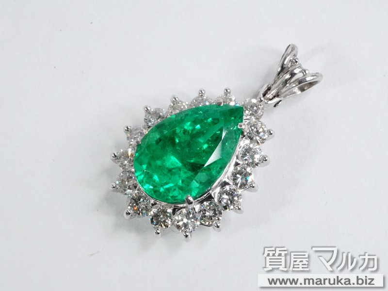 Pt900 ペアシェイプ エメラルド5.4ct ペンダントの買取・質預かり|大阪の質屋マルカ