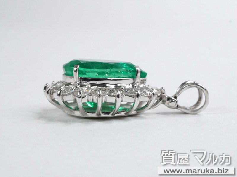 Pt900 ペアシェイプ エメラルド5.4ct ペンダントの買取・質預かり|大阪の質屋マルカ