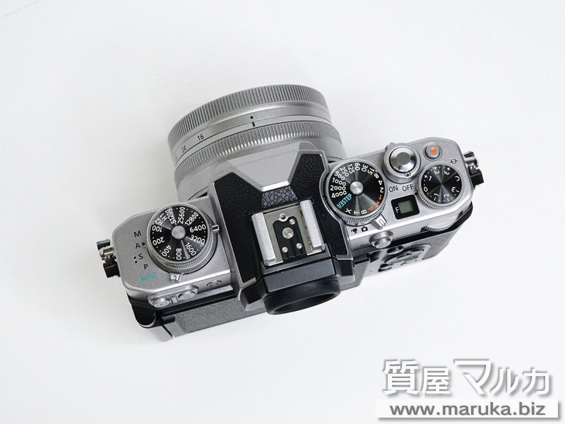 ニコン カメラ Zfc 16-50 VR レンズキット シルバーの買取・質預かり｜大阪の質屋マルカ