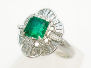 Pt エメラルドリング｜池田市の買取・質預かり｜質屋マルカ