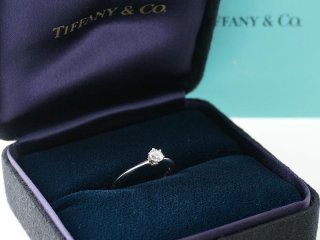 ティファニー  ダイヤモンド 0.24ct 立爪リング｜池田市の買取・質預かり｜質屋マルカ