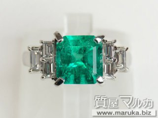 Pt 高品質エメラルド 0.6ct リング